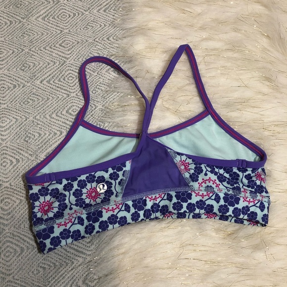 NWOT [ Lululemon ] Flow Y Bra IV - Picture 3 of 7